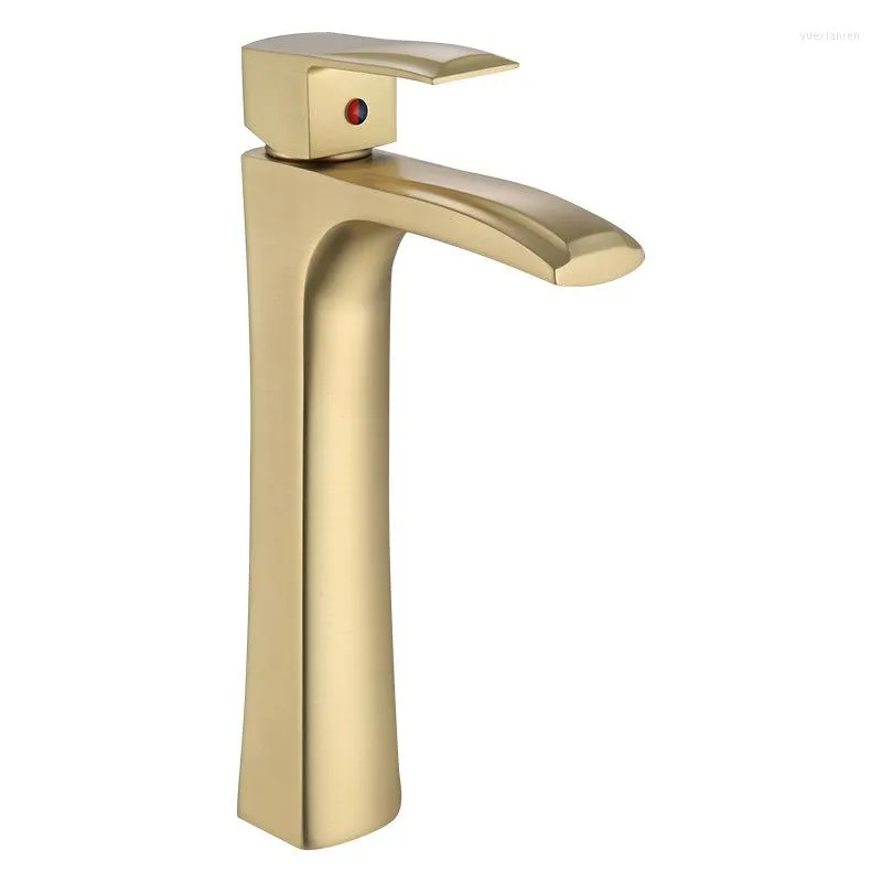 Rubinetti per lavabo da bagno per lavabo in oro spazzolato nordico semplice luce di lusso freddo e rubinetto per lavabo addensato tutto in rame