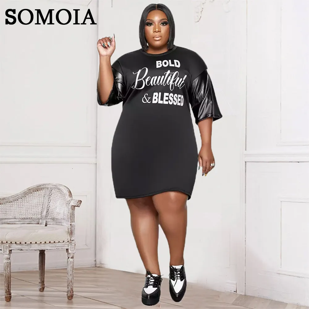 Robes grande taille Grande taille femmes vêtements 5X mode Patchwork lettre demi manches en cuir manches T-Shirt courte grande robe en gros goutte 230209