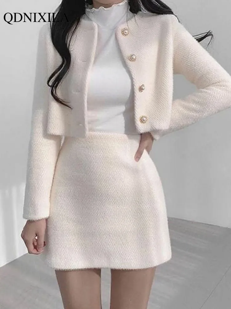 Tweedelige jurk in de lente zomer Koreaanse mode zoete dames pakken met mini rok twopieces set vrouw casual elegante tweed 230209