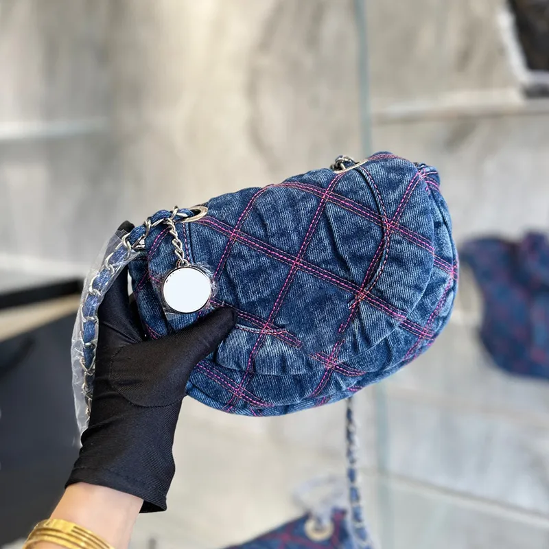 Womens Designer Denim Half Moon Canvas Bags Clasic Full Flap quiltad Silver Metal Hardware Matelasse Chain Crossbody axelv￤ska Turn Lock Handv￤skor 20 cm/16cm