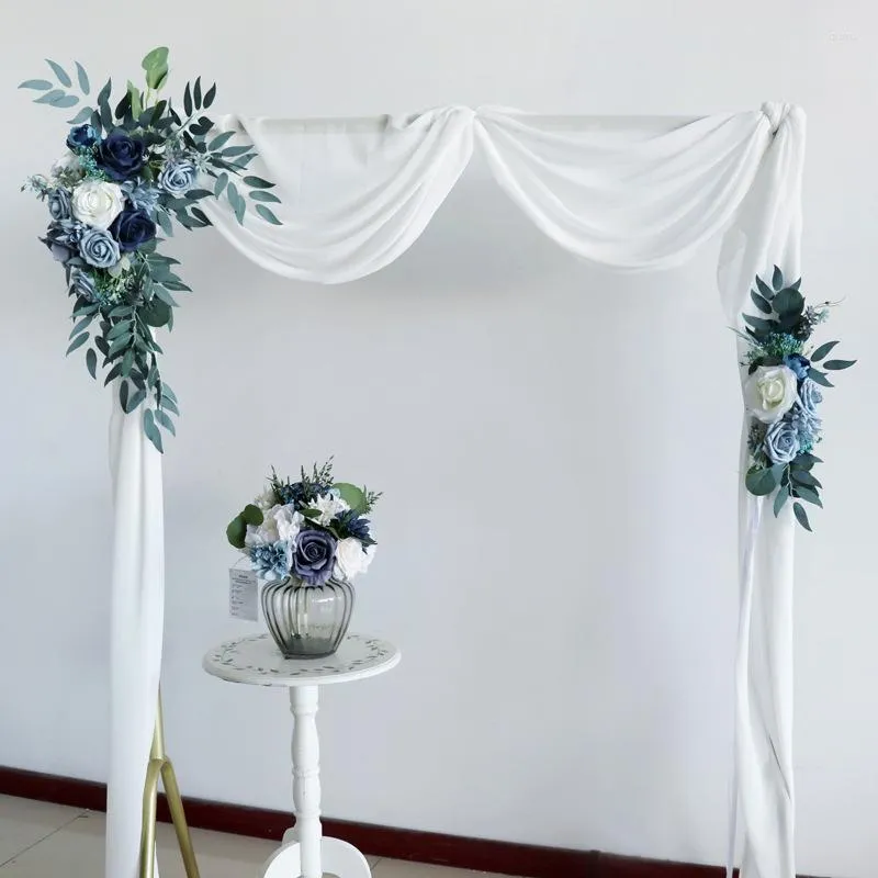 Decoratieve bloemen bruiloft kunstmatige boog rozenbloemdecoraties leveren feestscène t-podium achtergrond lay-out rekwisieten product ornamenten