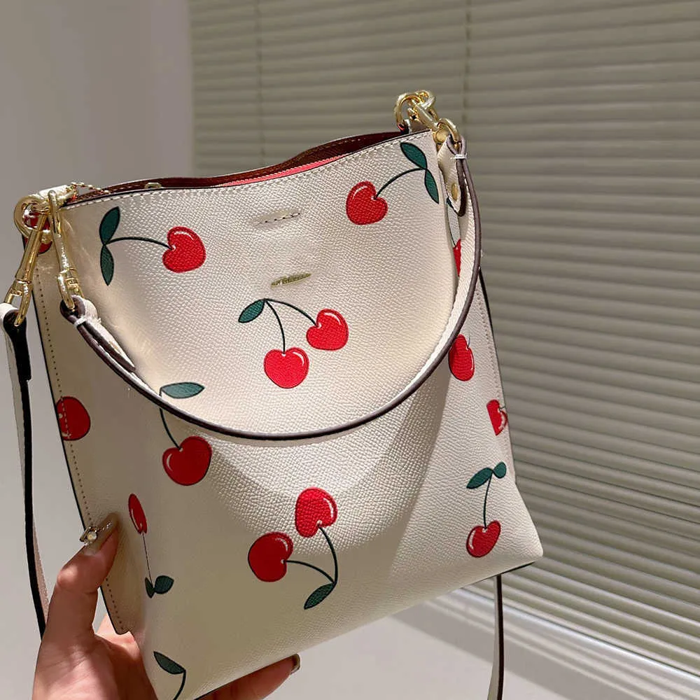 Hot Designer Bag Cherry Printing Purse Handbag Totes Womens Tote Bag Woman Hand Charlie Shoulder Bucket Bag Ladies Large Capacity Shopping Bags Wallet