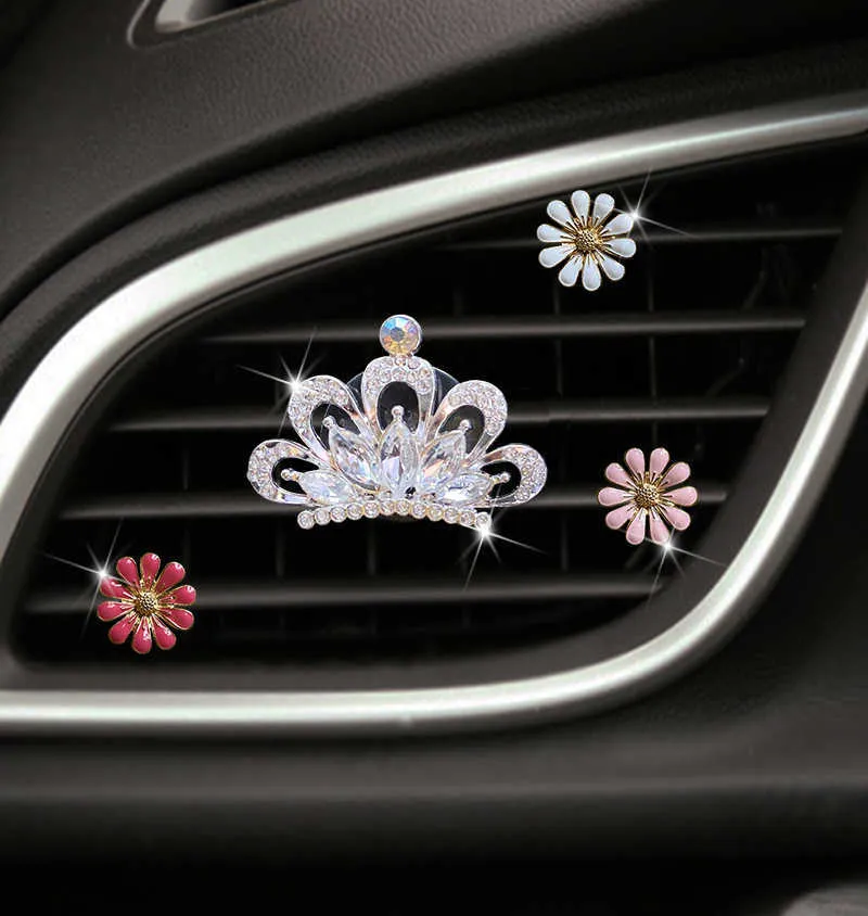 Décorations désodorisant sortie d'air diamant couronne aromathérapie décoration Bling tournesol voiture parfum Clip Auto intérieur Accesso 0209