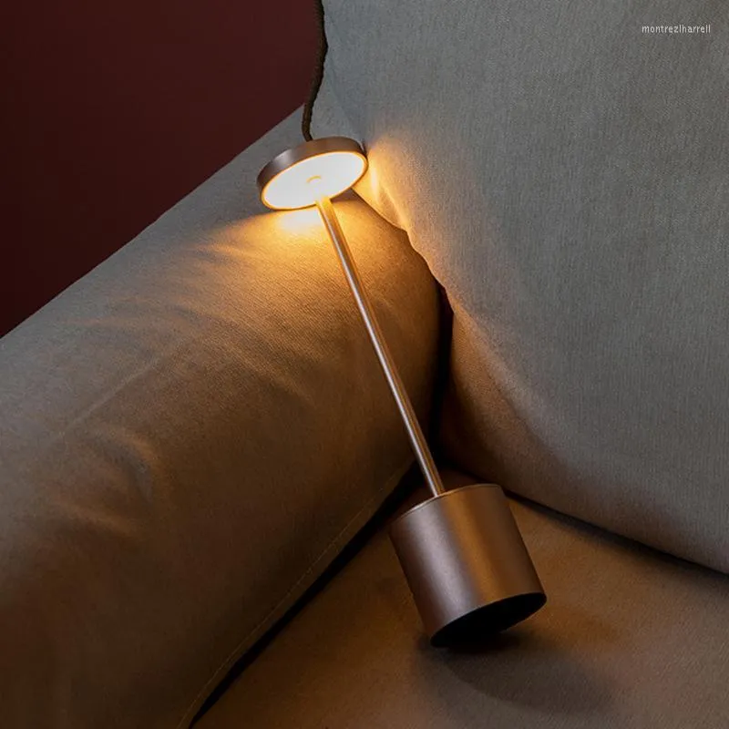 Lampes de table LED lampe de bureau USB tactile gradation métal sans fil rechargeable veilleuse pour café bar restaurant lecture de chevet