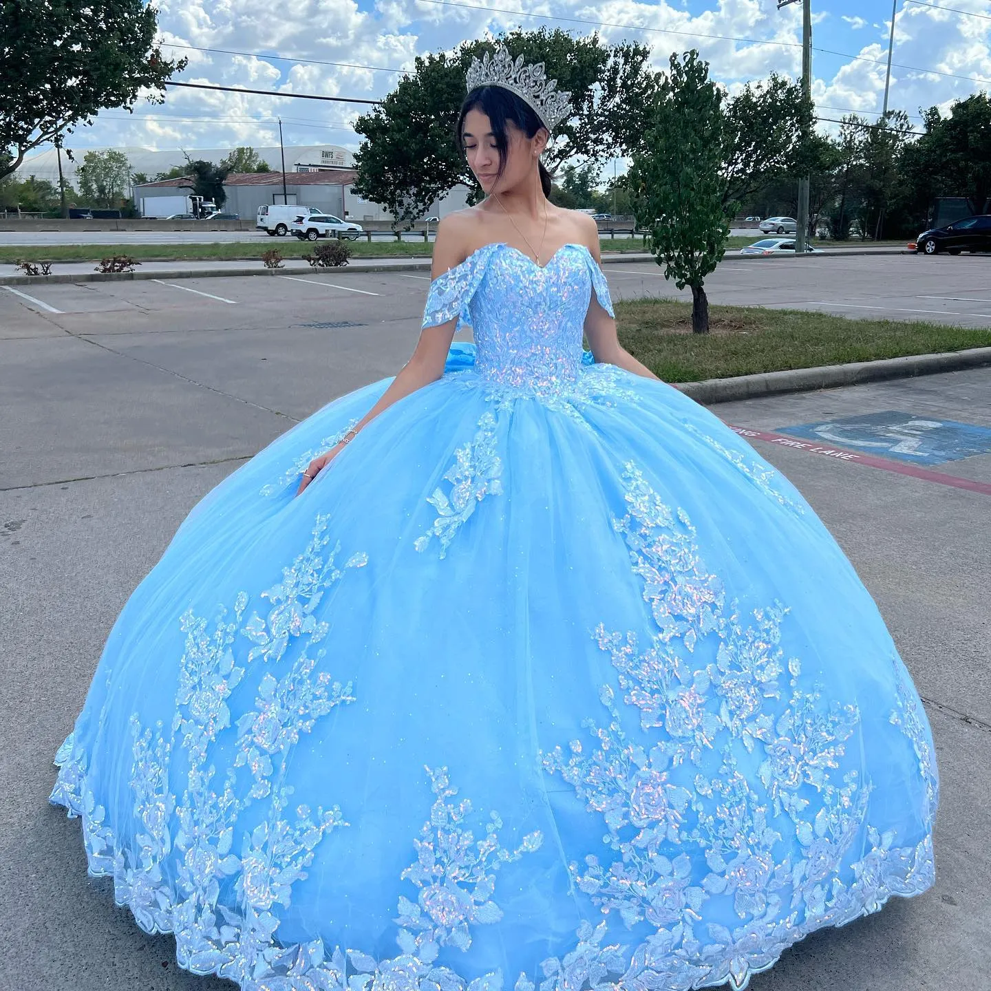 Light Blue Quince Nails