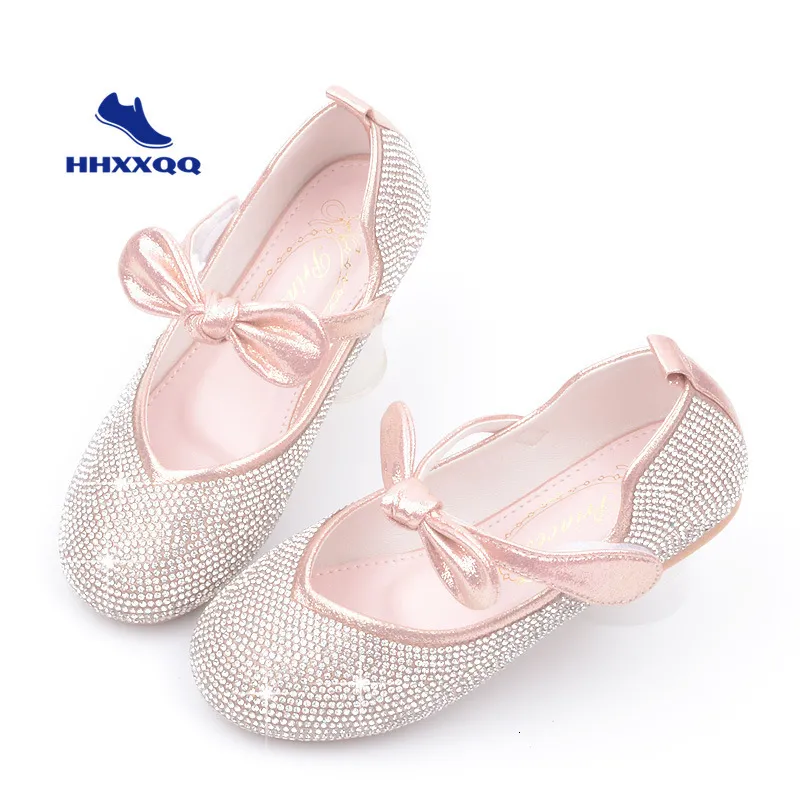 Baskets mignonnes enfants filles chaussures en cuir princesse pour décontracté paillettes diamant arc enfants mocassins 230209