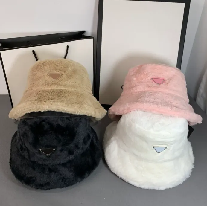 Fashion Designer Bucket Hats Men and Women Autumn and Winter Plush Solid Color Warm Metal Triangle Hat