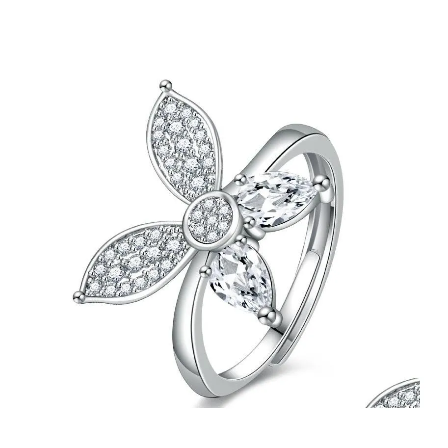 Band Rings Creative Fashion Dancing Butterfly Form