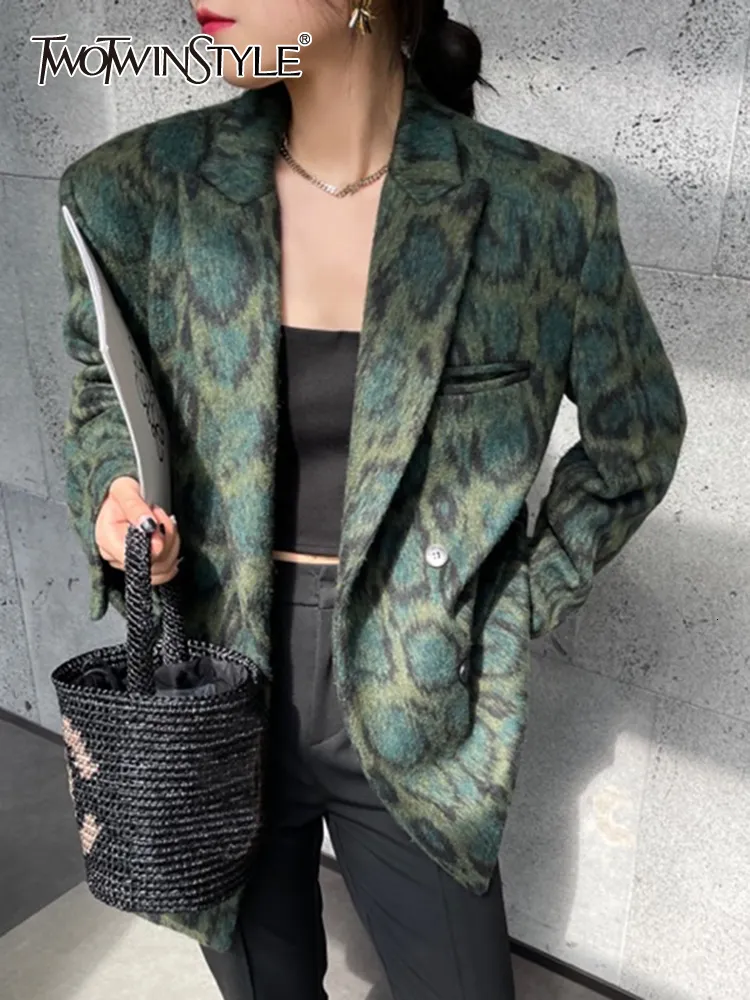 Damskie garnitury Blazery Twotwinstyle Green Lopard Graphic Female Blazer Notched Long Rękaw Temperament Koloroblok Lose Damskie płaszcz Winter 230209