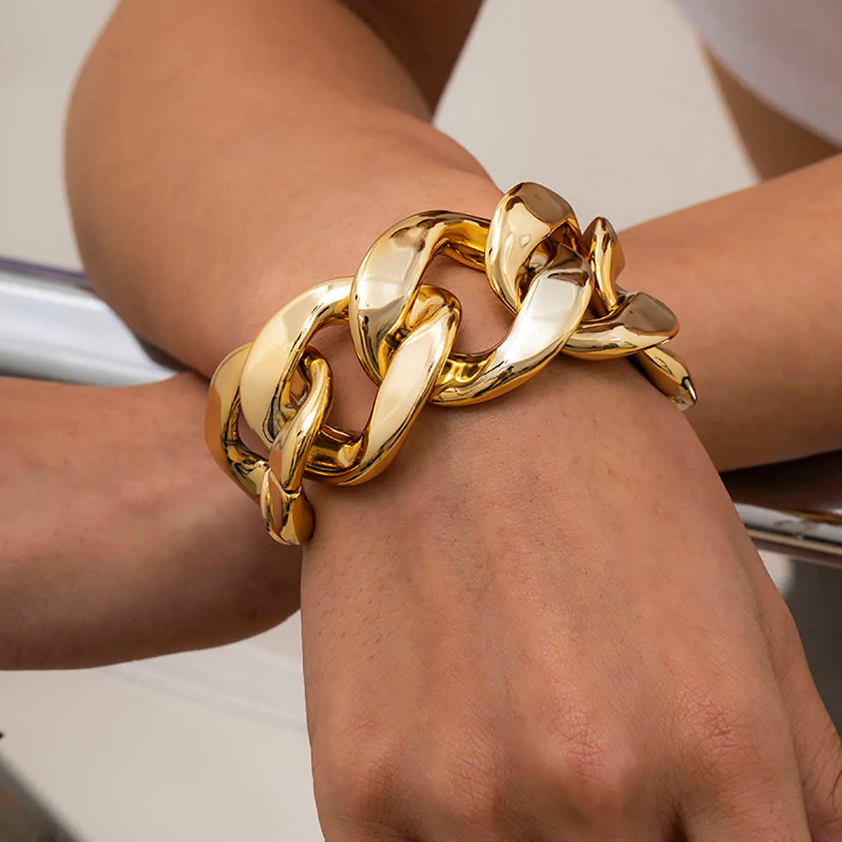 Chaîne à maillons SHIXIN Hip Hop exagéré épais liens chaînes Bracelet pour femmes CCB matériel grands Bracelets larges mode 2021 chaînes à main bijoux G230208
