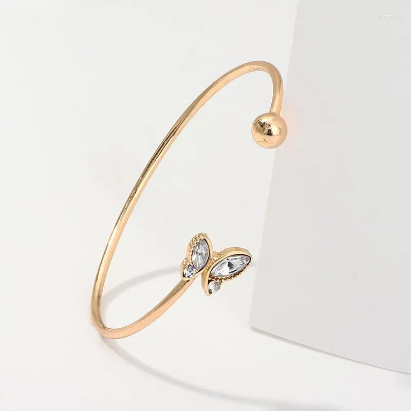 Bangle 2023 European And American Simple Fashionable Hand Ornament Temperament Butterfly Bracelet For Women Gift