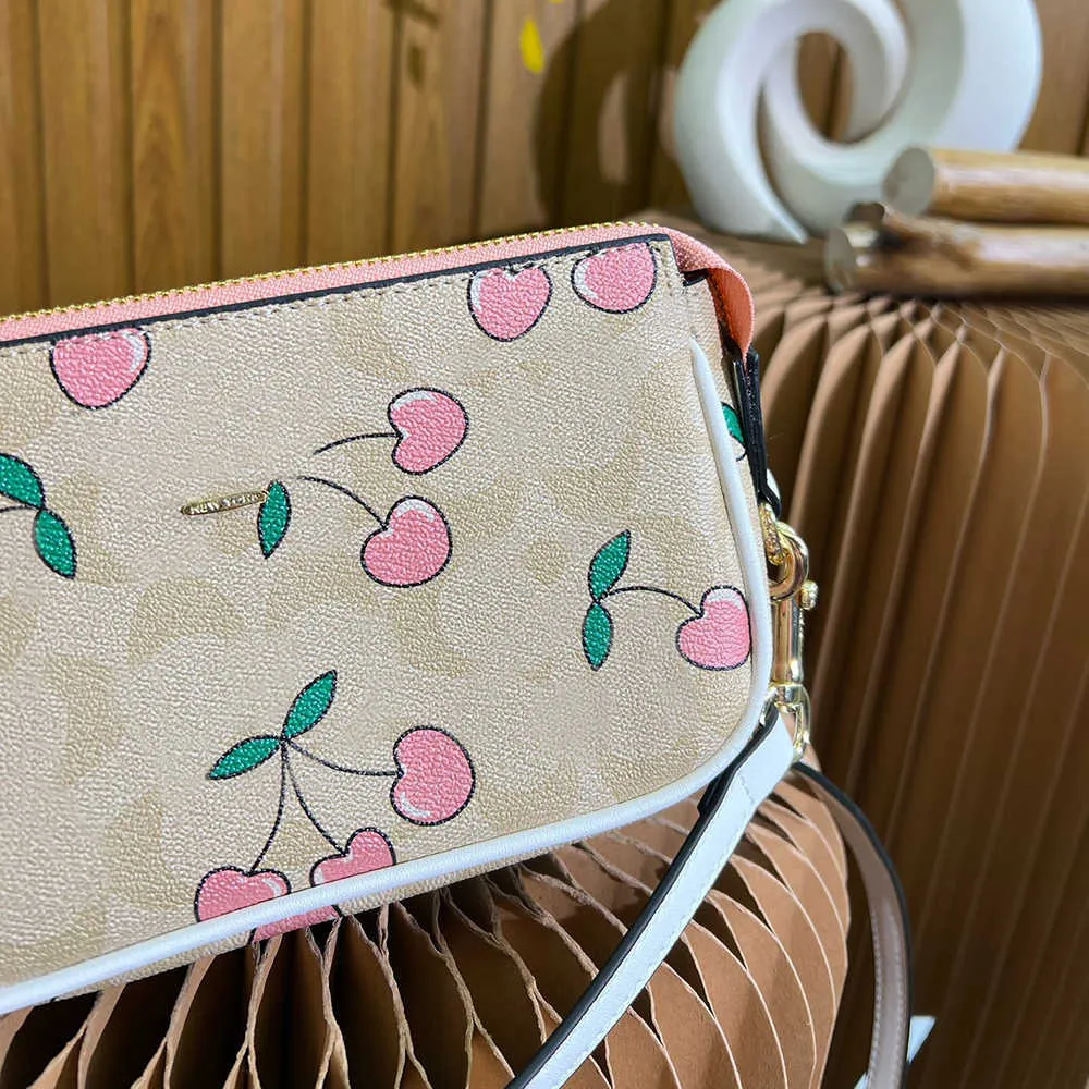 Designer Pink Cherry Print Leather Floral Shoulder Bag With C Letter  Detailing Womens Fashion Crossbody Tote Handbag From Nxyshoebag, $54.14 |  DHgate.Com