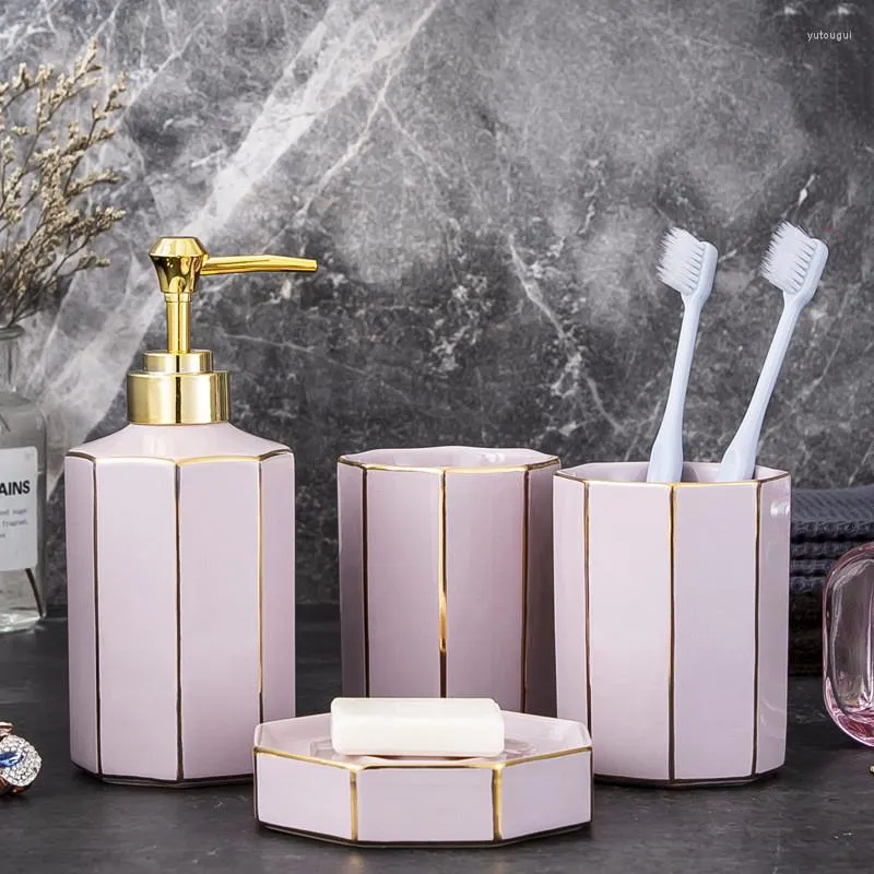 Badtillbehör Set europeisk stil keramisk rosa/grönt badrum fyrdelar lyxiga phnom penh par toalettartyre borstande tvålrätt bröllop