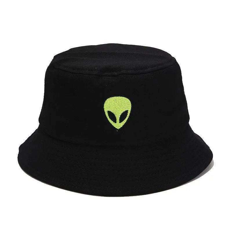 Berets Green Black White Alien Alien Ducket Hat Usisex Bob Caps Hip Hop Gorros Men Women Summer Panama Cap Beach Sun Fishing Boonie