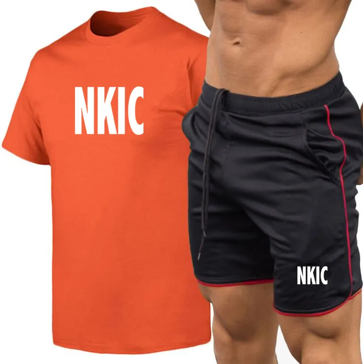 2022 Summer New Brand Tracksuit Men Casual Sports Setting Letter Imprimir shorts de manga curta Conjuntos de moda masculina 2 pe￧as Sportswear