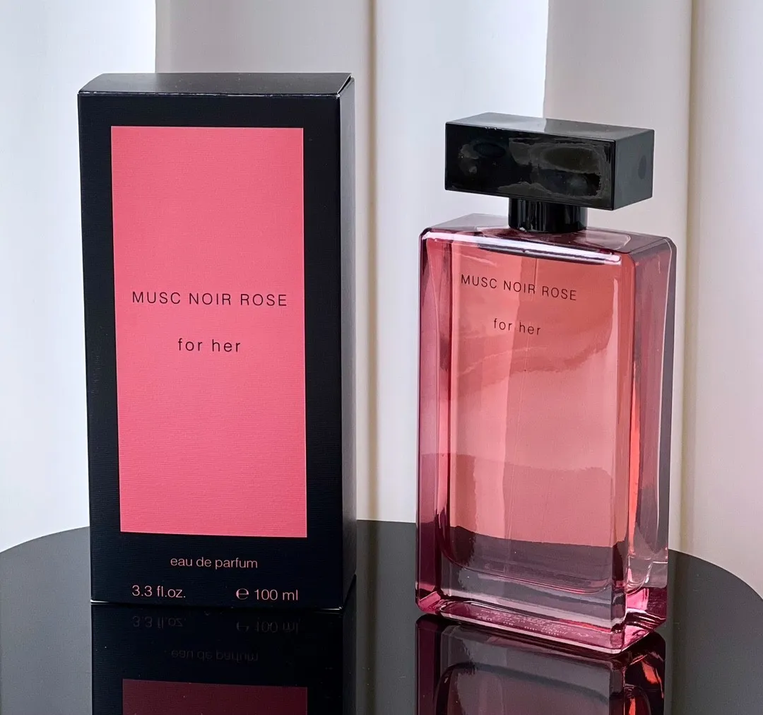 Designerinnen Frauen Parf￼m Musc Noir Rose f￼r ihren EDP -Duft 100 ml 3.3 fl.oz Guten Geruch lang anhaltende Lady Body Spray Schnelles Schiff