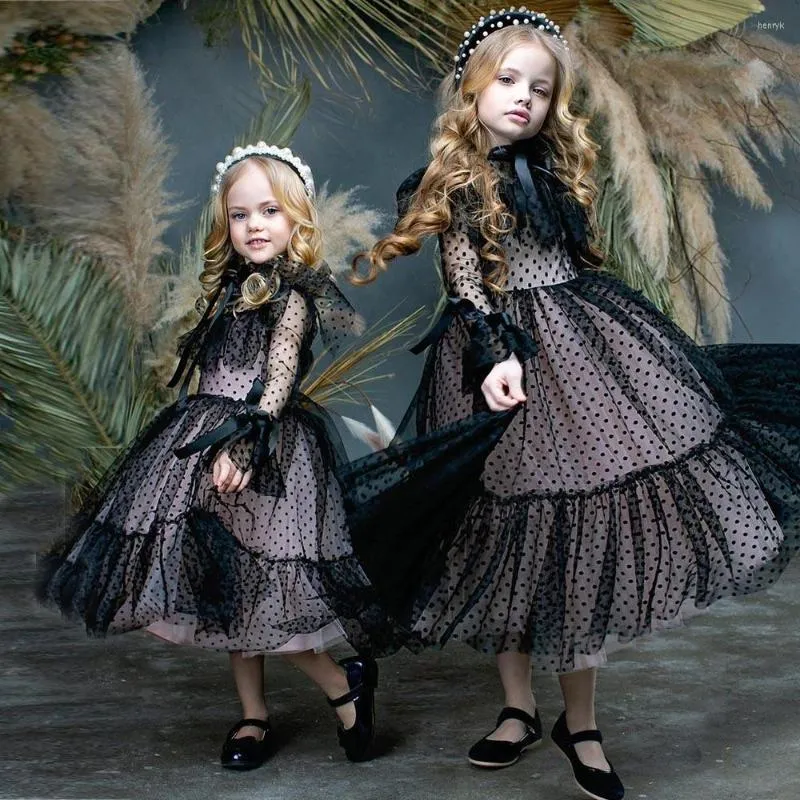 Девушка платья черные милые цветочные девушки 2023 с длинными рукавами пятно, детское свадебное платье для вечеринки высокая шея платья принцессы