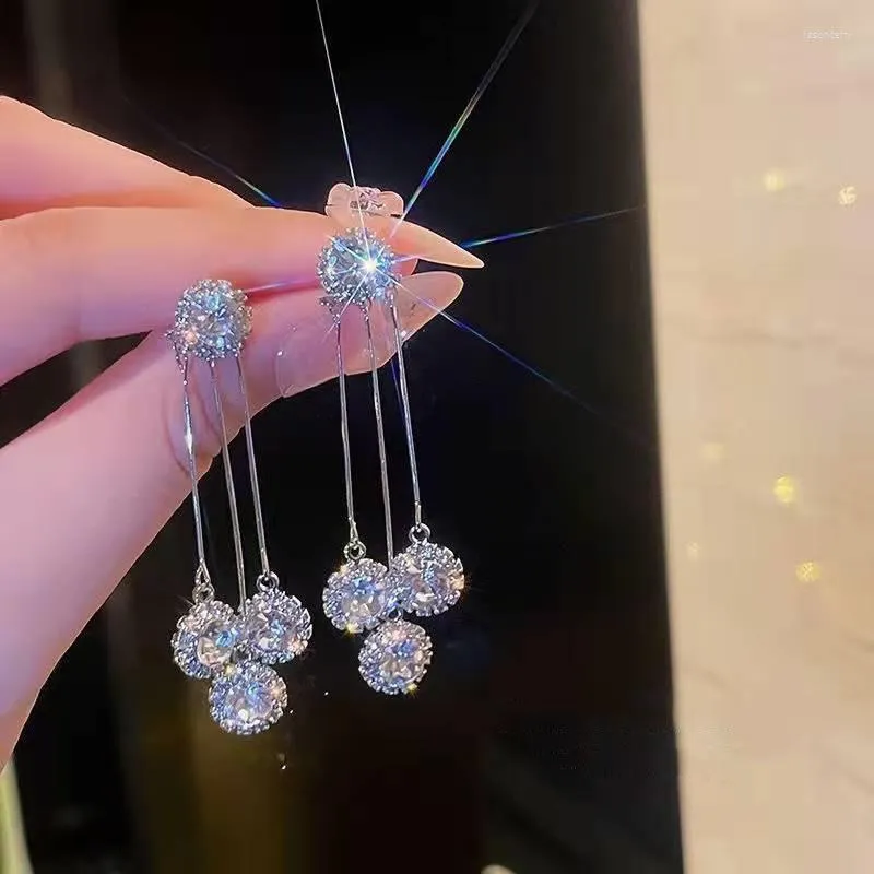 Dangle Earrings 2023ファッションデザインTassel Luxury Bridal Wedding for Women Valentine Day Gifter Jewelry Pendientes