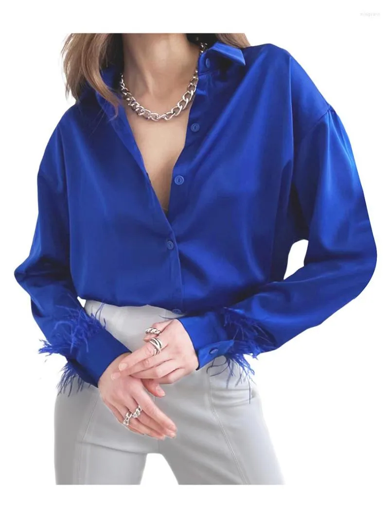 女性のTシャツ女性Sブラウスの羽の装飾長い袖のデザインボタン閉鎖ルースフィットカジュアルシャツトップ
