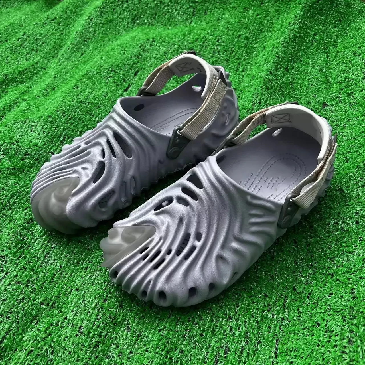 Crocodile slipper sale