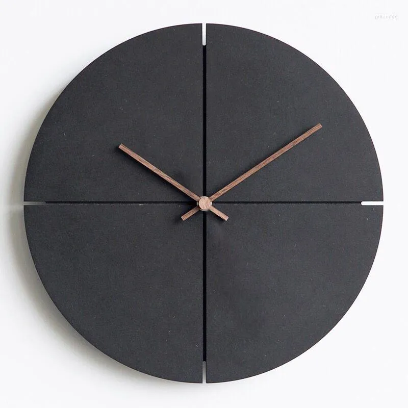 壁の時計ホームデコレーションクロックビンテージノルディッククリエイティブ木製家庭用装飾時計サイレントデコレーションリビングルーム