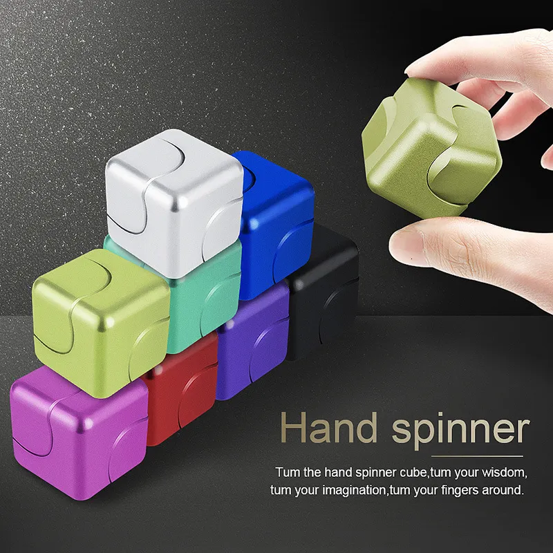 Spinning Top Colorful Small Square Magnetic Fidget Spinner Fingertip Gyro Metal Aluminium Eloy Cube Finger Spinning Dekompression Kinetisk leksak 230210
