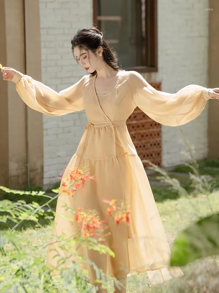 Bohemian 2-Piece Chiffon Dress Set with Lantern Sleeves and Empire Waist Casual Spring Wear for Women Ages 25-35 Bohemian 2-Piece Chiffon Dress Set with Lantern Sleeves and Empire Waist Casual Spring Wear for Women Ages 25-35