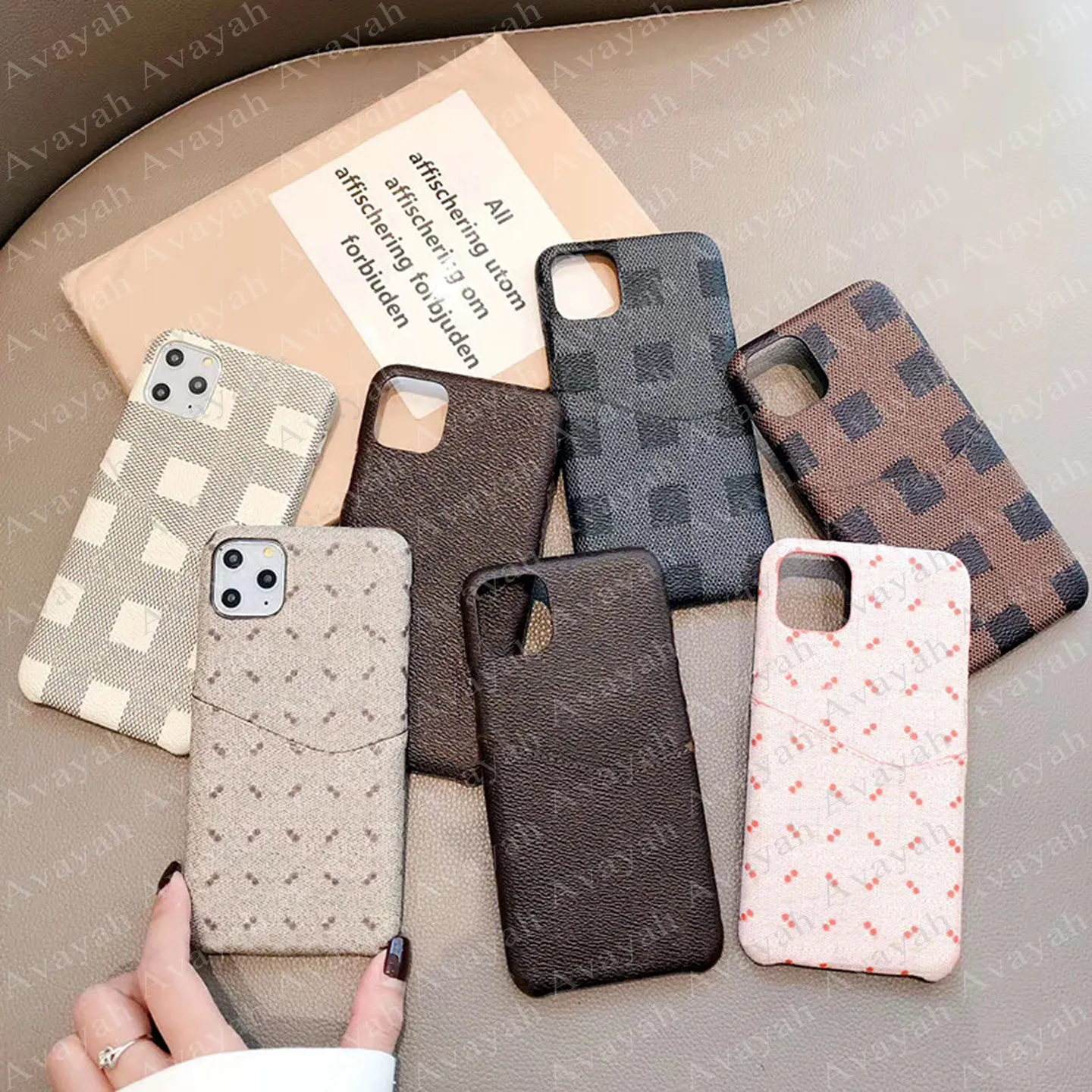 Luxury Paint Design Letter Flower Phone Cases for iPhone 15 14 14pro 13 13pro 12 12pro 11 Pro Max X Xs Xr Card Pocket Leather Skin Shell Case Trendy Anti Shock Cover