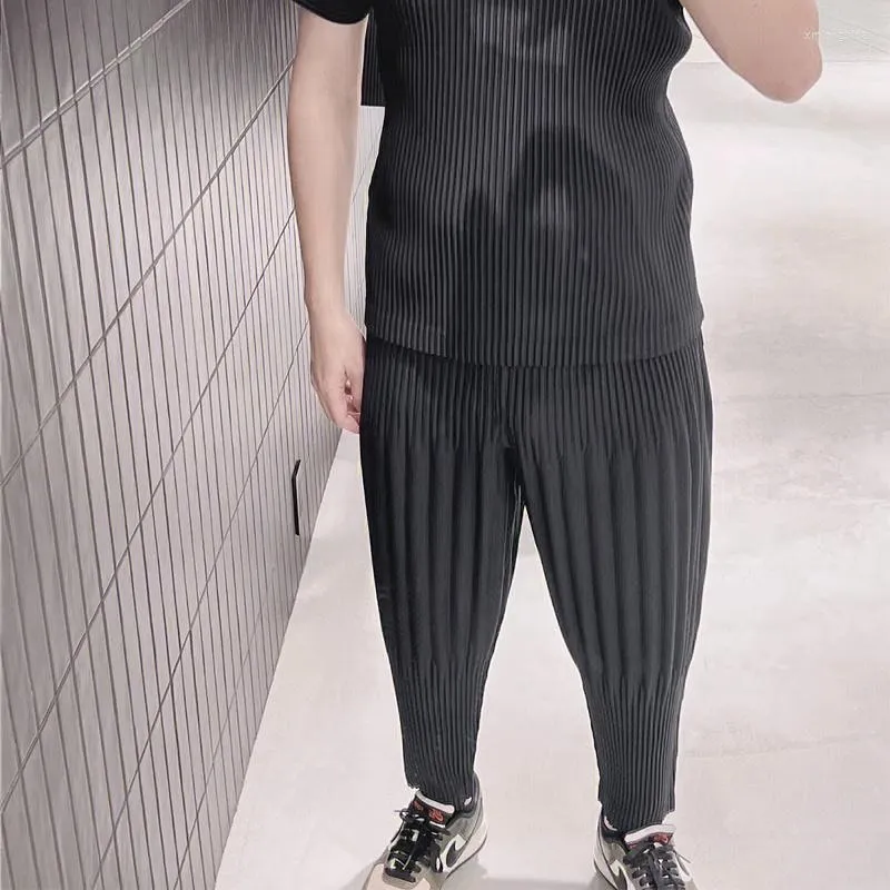 パンツ [HOMME PLISSE] WIDE SLACKS 3 BLACK Homme Plisse Issey Miyake - Black Mc May Pants – Frances May