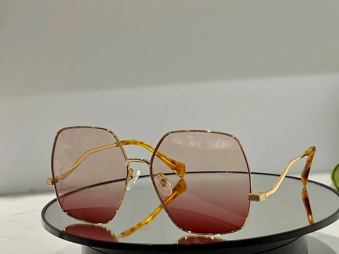 Herren-Sonnenbrille für Damen, neueste Mode, Sonnenbrille, Herren-Sonnenbrille, Gafas de Sol, Glas, UV400-Linse, mit zufällig passender Box 1005