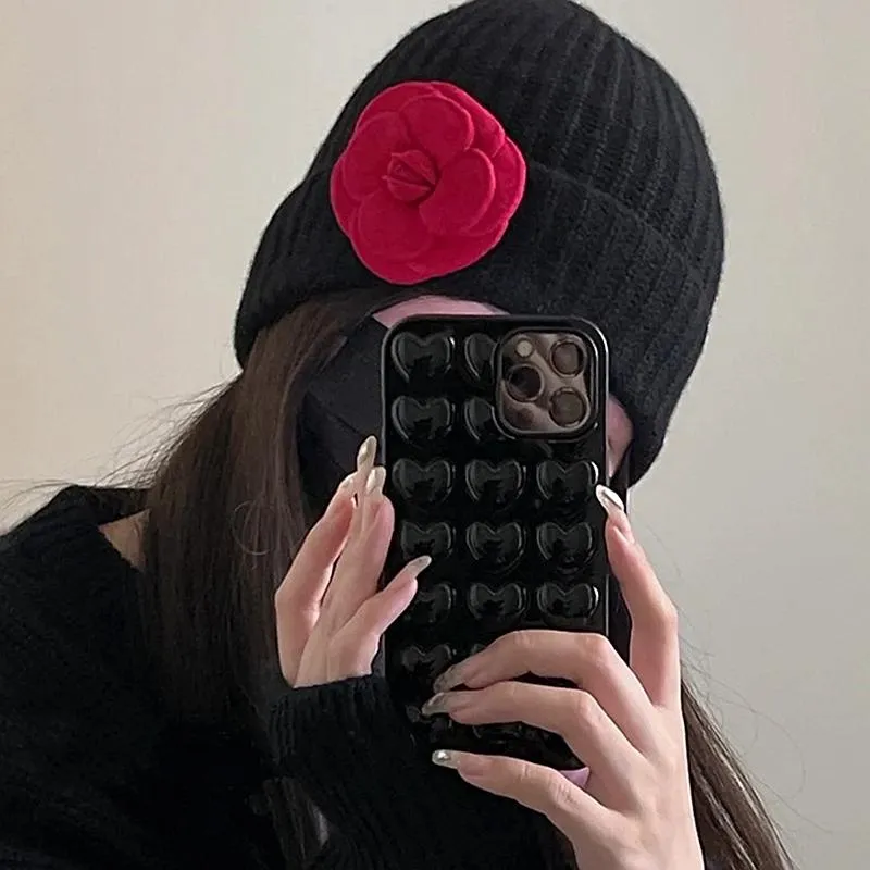 Beanies Beanie/Skull Caps Kvinnors hattar på vintern 2023 Rose Black Beanie Double Warm Sticked Bonnet Femme Windproof Ear Protection Girls