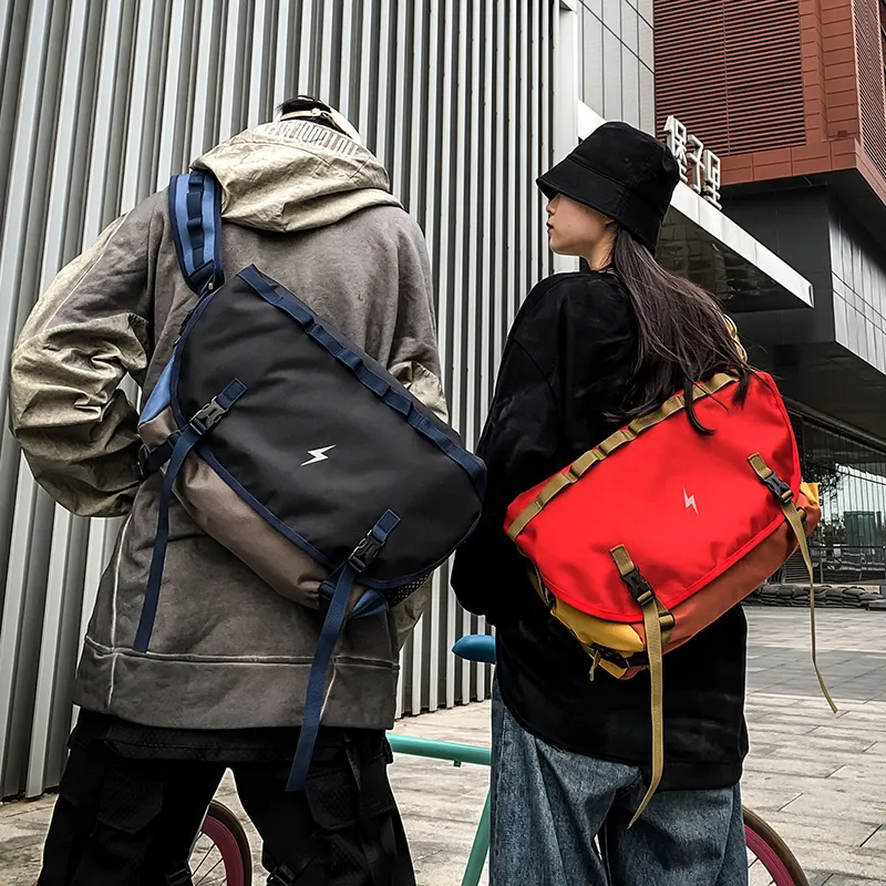 Sacs de soirée Hommes Bandoulière Réfléchissant Messenger Oxford Étanche Débarrasser Sling Épaule Voyage Grand Vélo De Montagne Vélo 230210