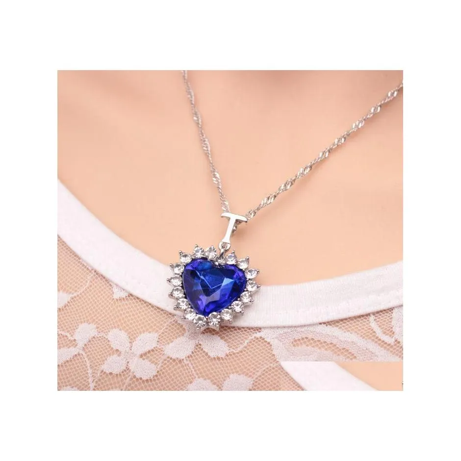 Collares pendientes Ocean Heart Necklace Joyería de lujo Sier Plated Chain Gargantilla Cristal azul Rhinestone Imitación Pretty Drop Deliver Dhu8T