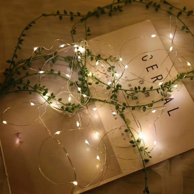 LED STRING LIGHT COPPER WIRE STARRY FAIRY LIGHTSバッテリーベッドルームのクリスマスパーティーのための操作ライトウェディングセンターピース装飾