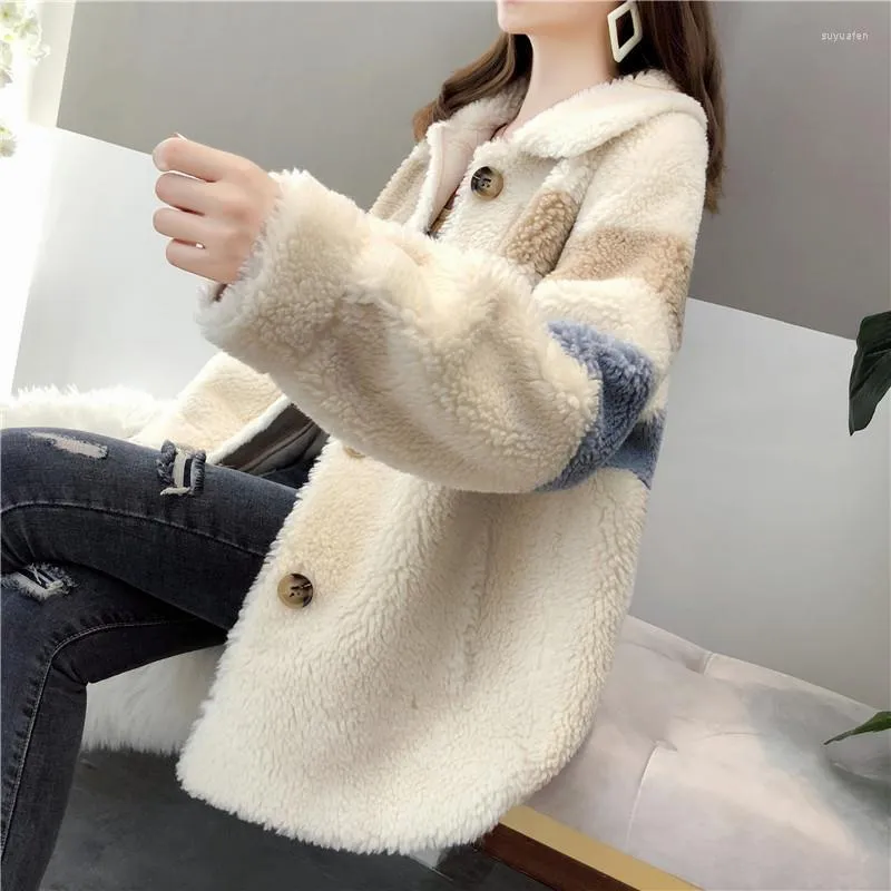 Kvinnors päls vinterlammull Shearling Coat Women Korean Double-Faced Long-Sleeve Fashion Color Matching Mid-Length Jacket