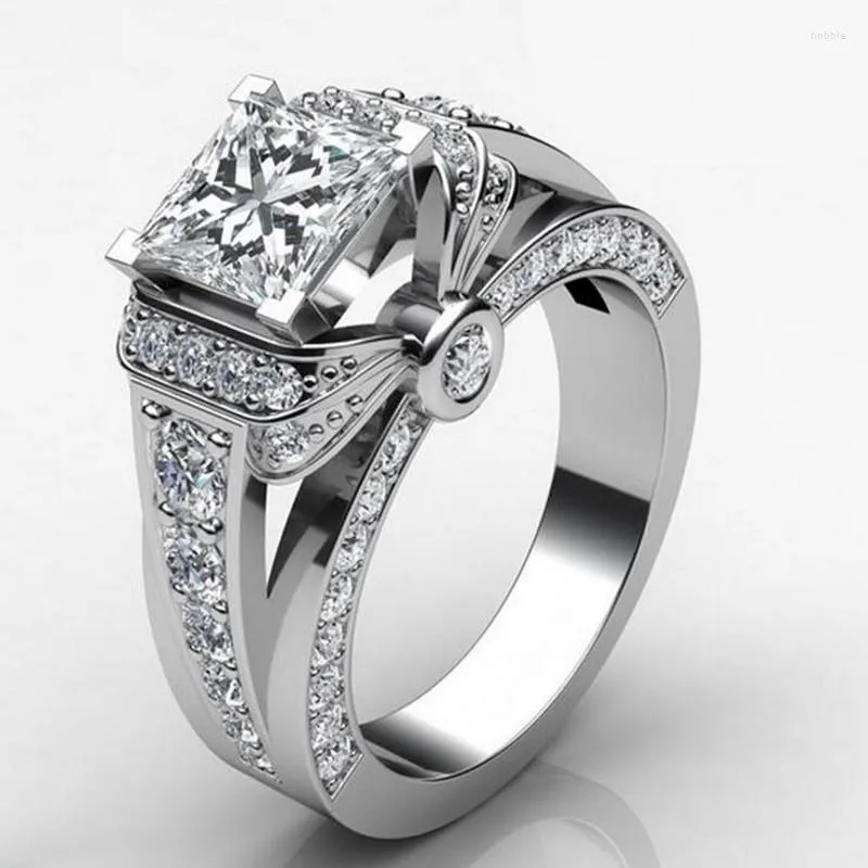 Bagues de grappe goutte bijoux de luxe faits à la main en argent Sterling 925 coupe princesse blanc clair zircon cubique femmes bague de mariage cadeau