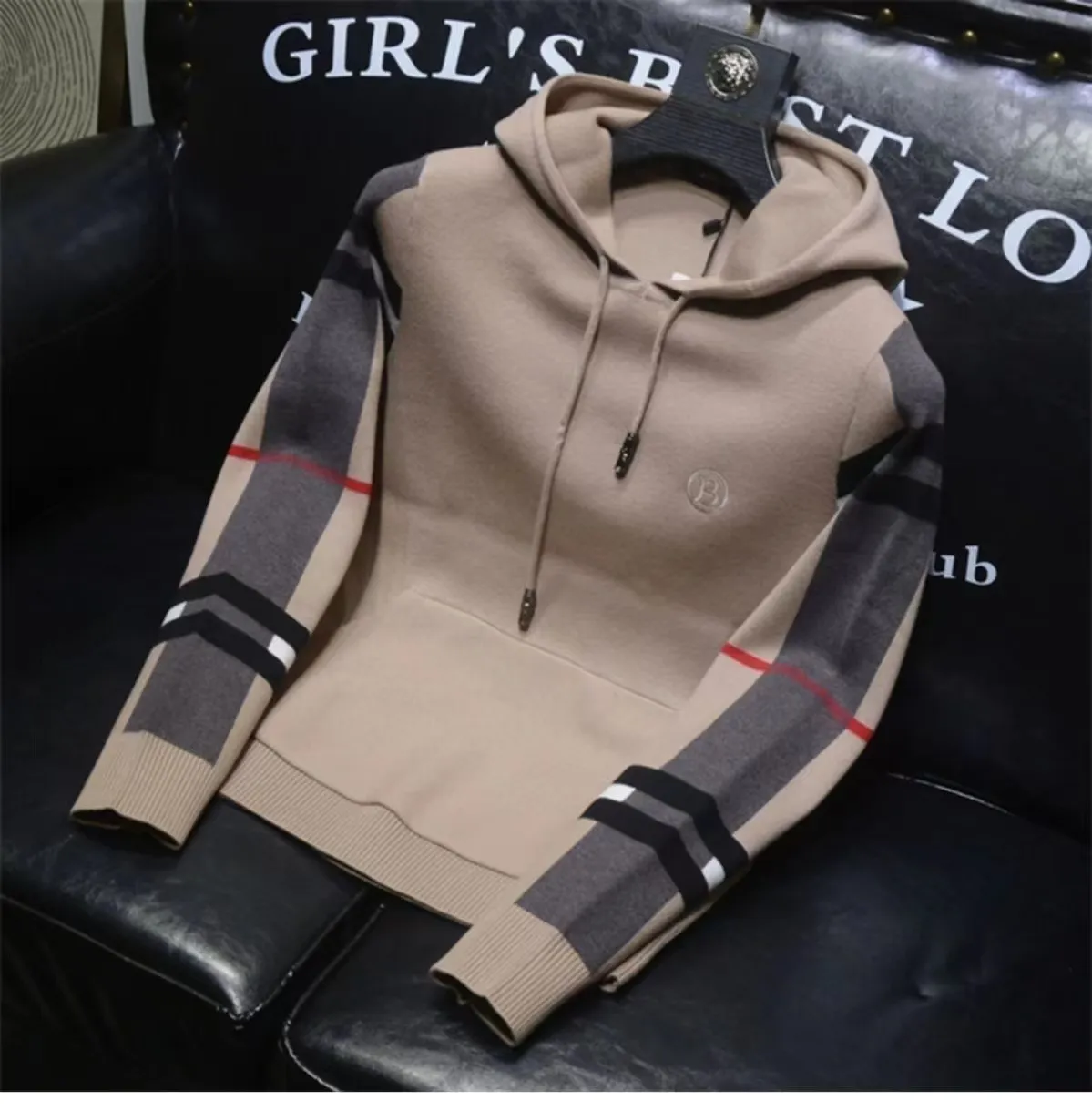 Erkek Örgü Kapşonlu Sweatshirts Erkekler Hooded Giyim Homme High Street Coats Erkekler Hoody Tencere Erkekler Klasik Sıradan Çizgi Plaid Sakil Sakil Sakil Sakallar Boyut S-4XL