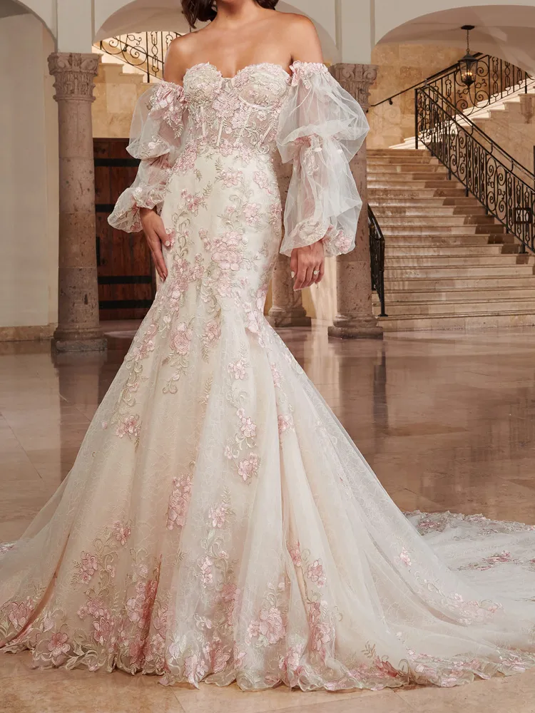 Abiti da sposa fantasia a sirena Sweetheart maniche staccabili Corte dei treni Abiti da sposa Blush Applicazioni ricamate con perline