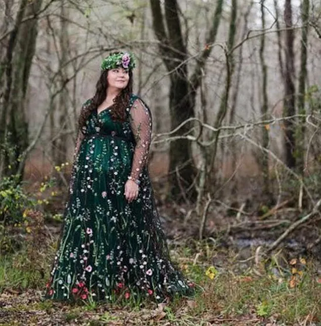 Bohemian Green and Black V-Neck A-Line Plus Size wedding outfits with Empire Waist, Long Sleeves, and Floral Lace - Customizable Plus Size Bridal Gown Bohemian Green and Black V-Neck A-Line Plus Size wedding outfits with Empire Waist, Long Sleeves, and Floral Lace - Customizable Plus Size Bridal Gown