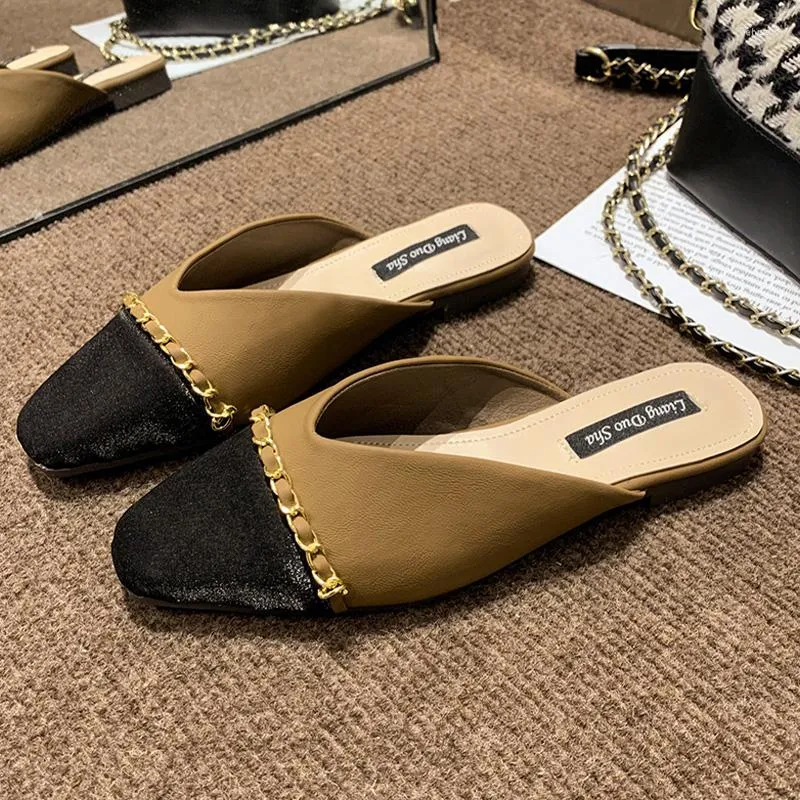 Zapatillas primavera mujeres pisos zapatos cadena 2023 sandalias de otoño diseñador slingback chanclas casual damas mulas diapositivas
