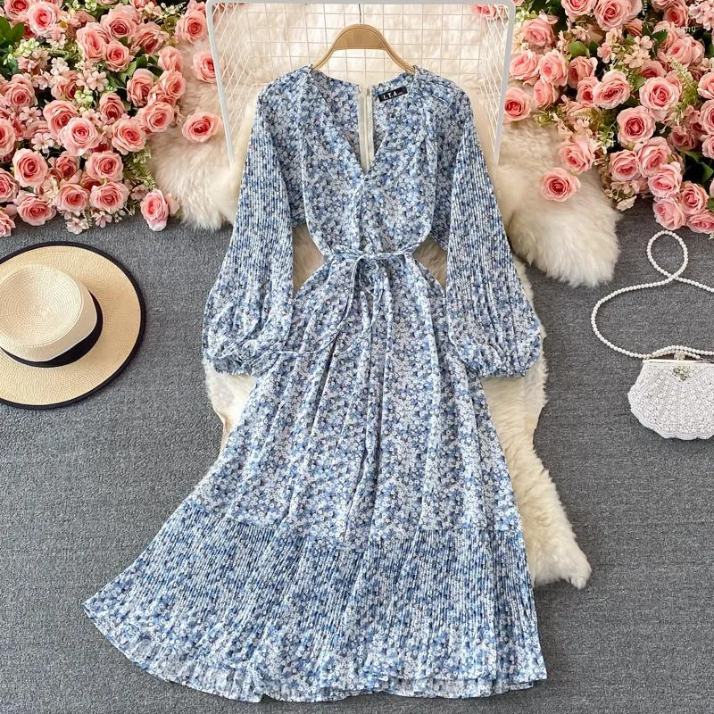 Vestidos informales de otoño para mujer, vestido Midi drapeado estampado, Vintage, cuello en V, manga larga, cintura alta, Vestidos de gasa, bata azul/negra/caqui 2023