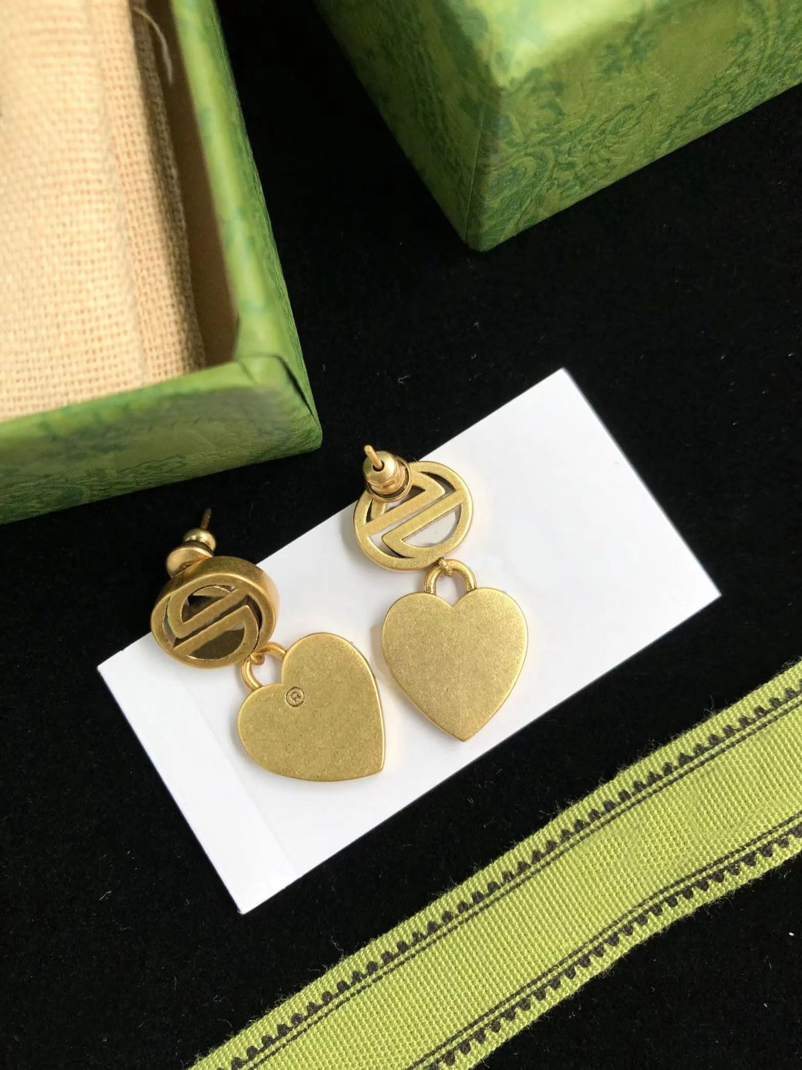 2023 Charm Earrings Double G Letter Brass Material Hypoallergenic Earring Simple Fashion Luxury Brand Designer Big Star Pop Ladies Earrings High-end Jewelry