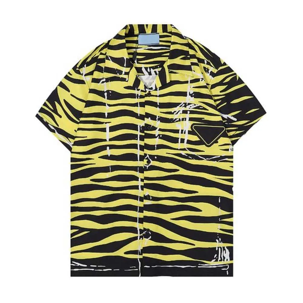 Designer Shirts Summer Shoort Men Sleeve Casual Fashion Loose Polos Beach Style Breathable Tshirts Tees Clothing 17 Colors Size M-3xlybdh