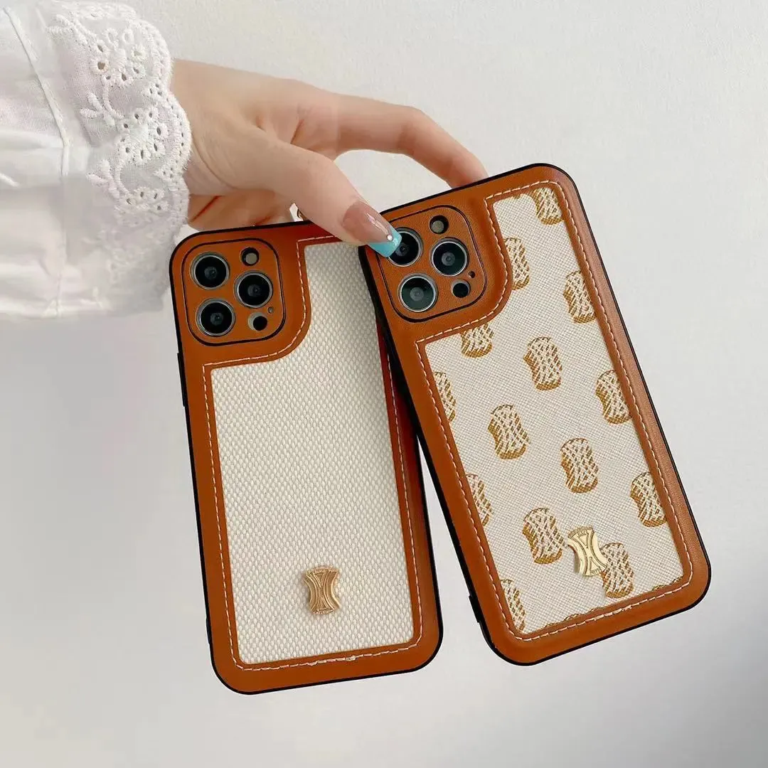 Designers iPhone case fashion premium feeling phone case for 14 pro max classic leather personalized couple case good