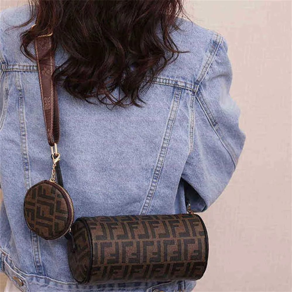 Designer handbag Store 70% Off Hands Outlet Printed small women's popular super top cylinder messenger Boston pillow bag