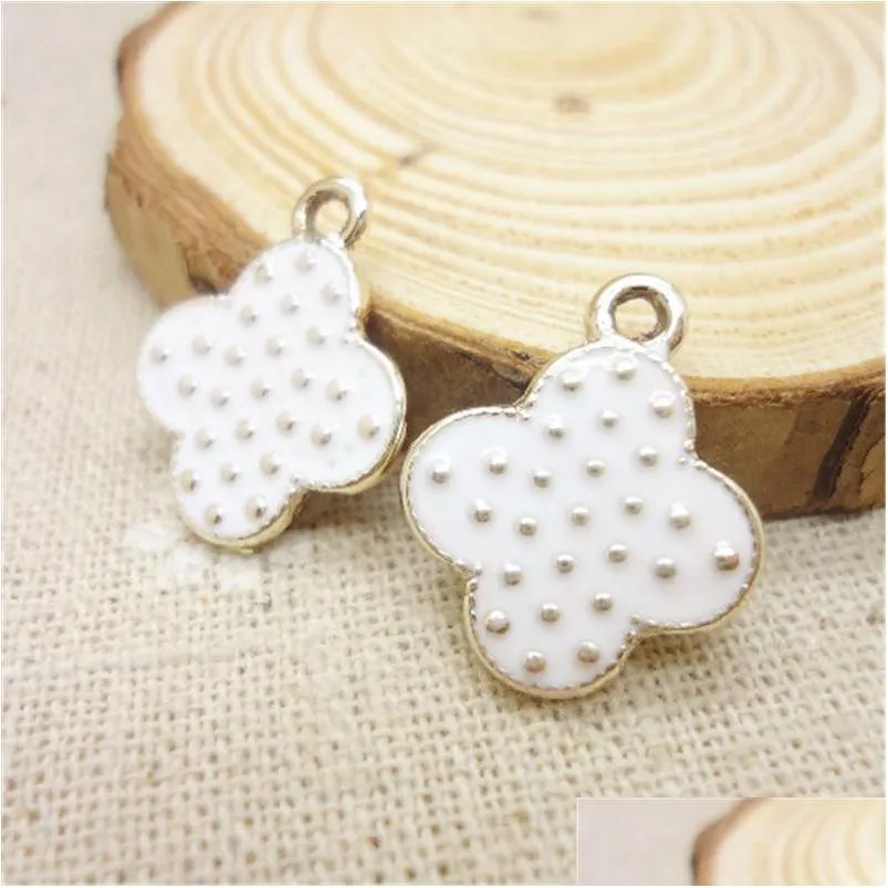 Charms 100Pcs/ Lot White Enamel Four Clover Leaf Pendant 20X17Mm Good For Diy Craft Jewelry Making Garment Accessories Drop De Dhxrq