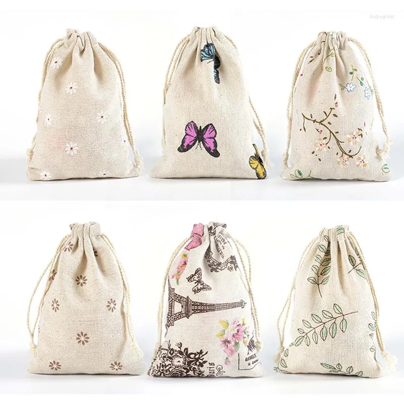 Sacs de rangement Coton Lin Cordon Pochettes De Noël Bonbons Faveur Titulaire Bijoux Fête Cadeau Sac Poussière Tissu Chaussette/sous-vêtement Changement