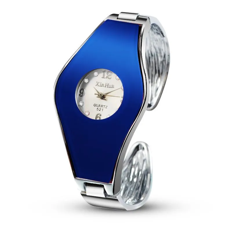 腕時計女性の腕時計2023 Xinhuaは女性のステンレス鋼のクォーツブレスレットバングルレディースレロギオスフェミニーノ