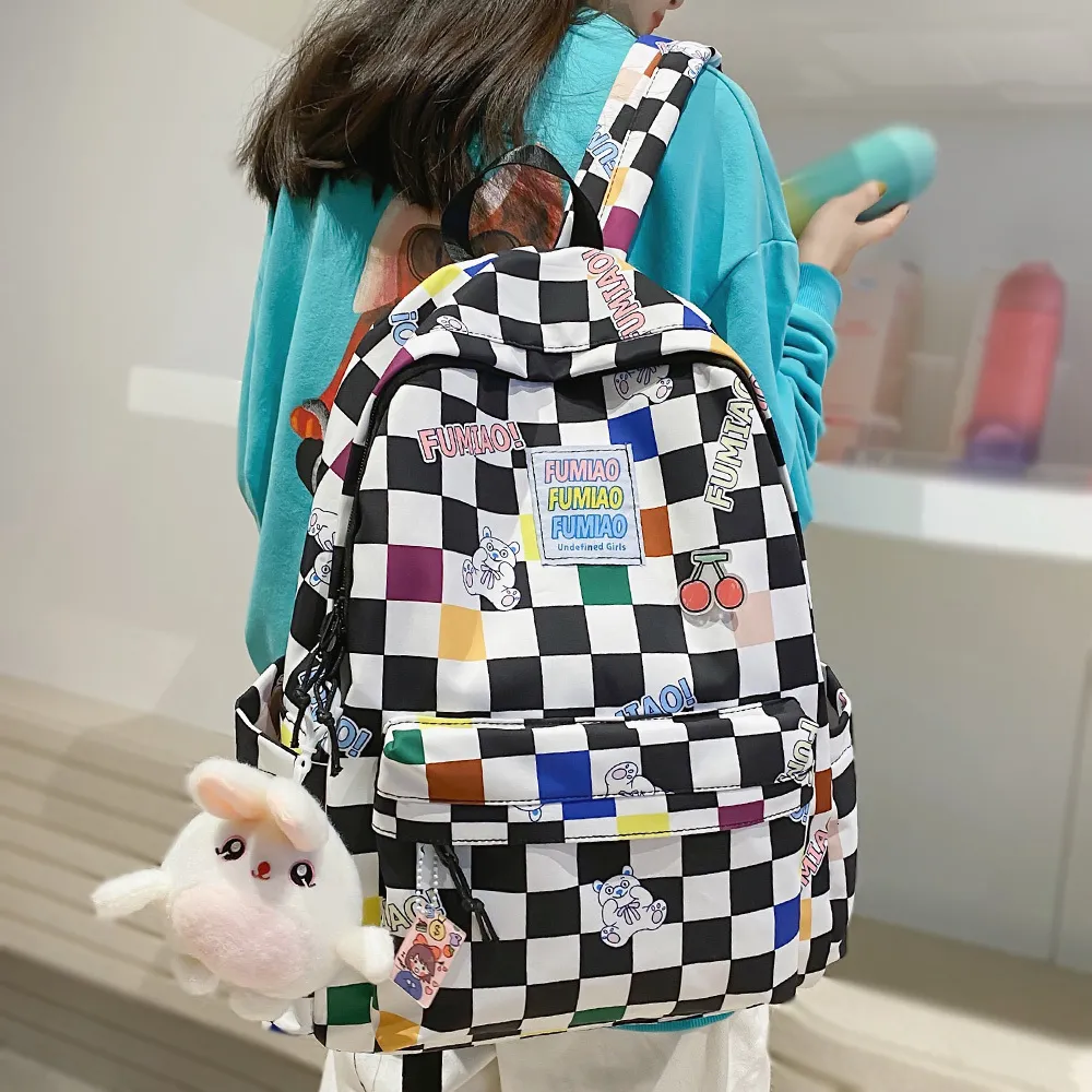 Schooltassen Fashion Lady Lattice Travel Cartoon Tas vrouwelijke plaid schattig college backpack trendy dames tas meisje cool kawaii laptop rugzak 230211