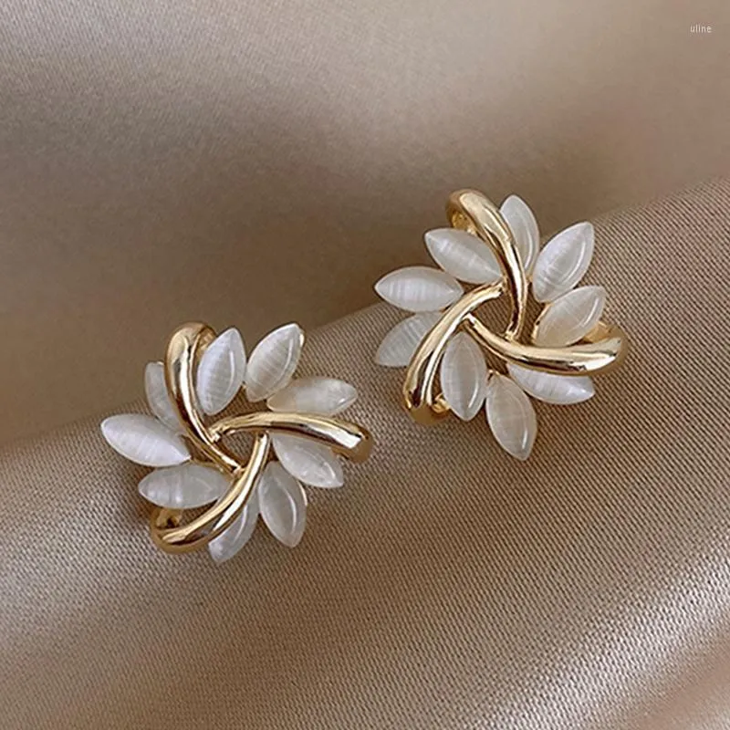 Stud Earrings Fashion Gold Color Geometric Tulip Flower Opal Woman Wedding Jewelry Korean Dangle Ear Girlfriend Accessories Gift